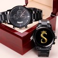 Diseño de logotipo grabado de Seventus, reloj cronógrafo negro